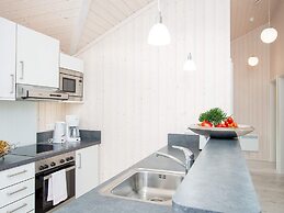4 Star Holiday Home in Grossenbrode