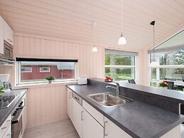 4 Star Holiday Home in Grossenbrode