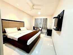 HOTEL CENTER POINT