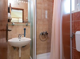 Adriatic Guesthouse Balota With Shared Pool