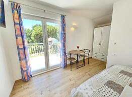 Adriatic Guesthouse Balota With Shared Pool