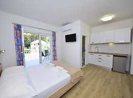 Adriatic Guesthouse Balota With Shared Pool