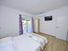Adriatic Guesthouse Balota With Shared Pool