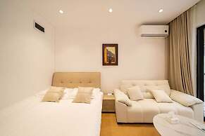 Book and Bed-Nanjing West Road