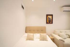 Book and Bed-Nanjing West Road
