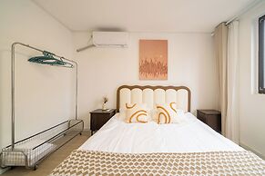 Book and Bed-Nanjing West Road