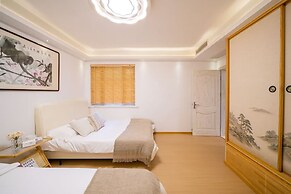 Book and Bed-Nanjing West Road