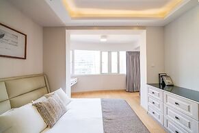 Book and Bed-Nanjing West Road