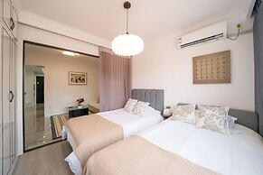 Book and Bed-Nanjing West Road