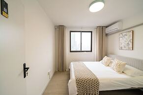 Book and Bed-Nanjing West Road