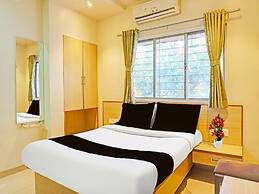 Classic With Twin Bed Collection O Viman Nagar