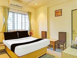 Classic With Twin Bed Collection O Viman Nagar