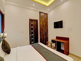 Classic With Balcony Admire55