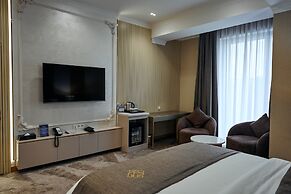 Grand Altyn Hotel