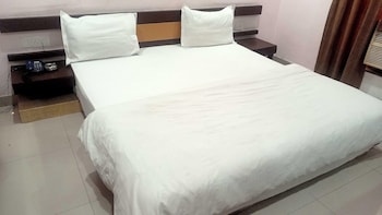 Townhouse Oak Dhanbad Railway Junction