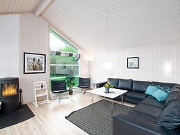 4 Star Holiday Home in Grossenbrode