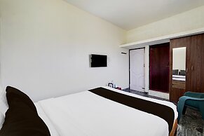 Deluxe Srinivasa Residency