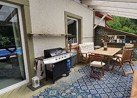 10-guest Holiday Villa With Private Pool
