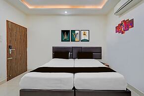 Deluxe Townhouse Arulmigu Devi Temple Chennai