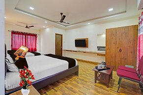 Deluxe Townhouse Arulmigu Devi Temple Chennai