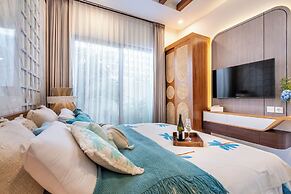 Solari Aura Villa