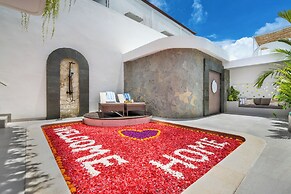 Solari Aura Villa