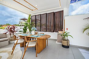 Solari Aura Villa