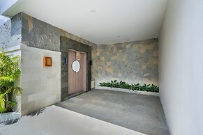 Solari Aura Villa