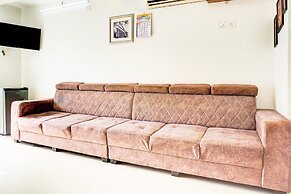 Classic With Balcony Ubale Nagar
