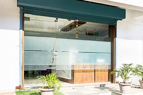 Classic With Balcony Ubale Nagar