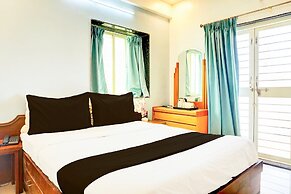 Classic With Balcony Ubale Nagar