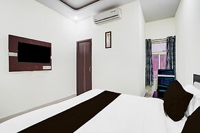 Deluxe With Twin Bedhotel Sky Inn