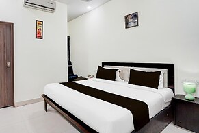 Deluxe With Twin Bedhotel Sky Inn