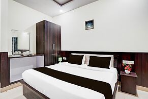 Deluxe With Twin Bedhotel Sky Inn