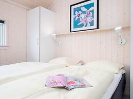 4 Star Holiday Home in Grossenbrode