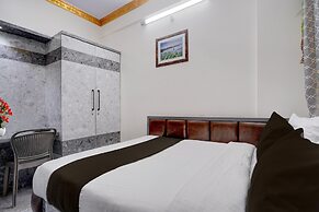 Deluxe Townhouse Koramangala Road Complex