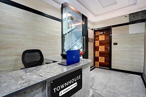 Deluxe Townhouse Koramangala Road Complex