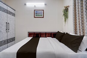 Deluxe Townhouse Koramangala Road Complex