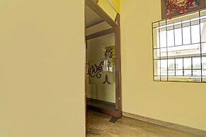 Deluxeg K Building