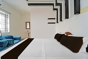 Deluxeg K Building