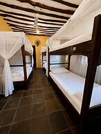 Staysocial Diani-Backpackers &Social Hub