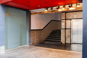 Super Deluxe Room Townhouse High Rise