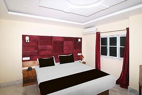 Super Deluxe Room Hotel Rise And Dine