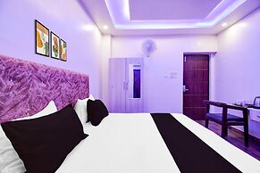 Deluxehotel Niraant