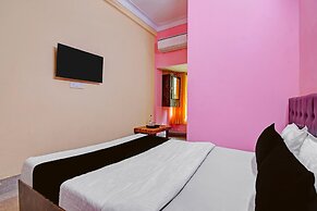 Classic With Balconyhotel Diamond Inn