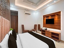 Deluxe With Twin Bedrispana Pul Haridwar
