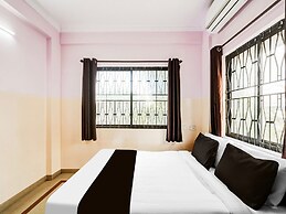 Deluxe With Twin Bed Sundar Nivas