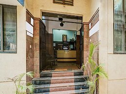 Deluxe With Twin Bed Sundar Nivas