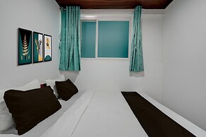 Deluxethe Brew AND Rest INN
