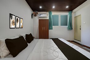 Deluxethe Brew AND Rest INN